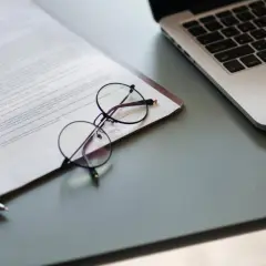 Jak złożyć wniosek o rozłożenie na raty ZUS i uniknąć problemów