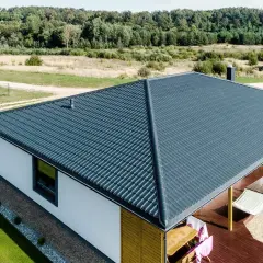 Jak uzyskać dofinansowanie do wymiany dachu i uniknąć kosztów