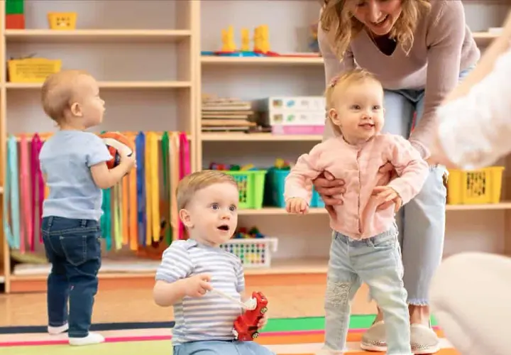 Kiedy decyzja o dofinansowaniu do żłobka? Sprawdź terminy i uniknij opóźnień