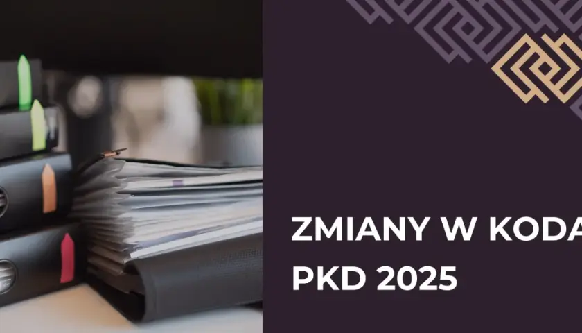Stos dokumentów w segregatorach z kolorowymi zakładkami.