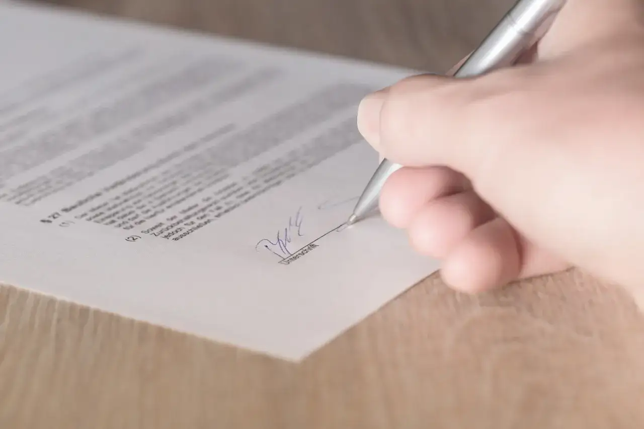 Zdjęcie Na co można przeznaczyć dofinansowanie z urzędu pracy? Odkryj ograniczenia i możliwości